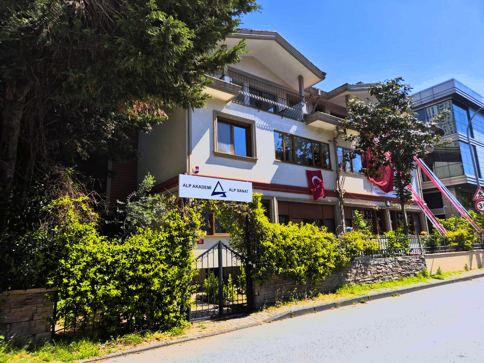 Ataşehir Piyano Kursu - Alp Sanat