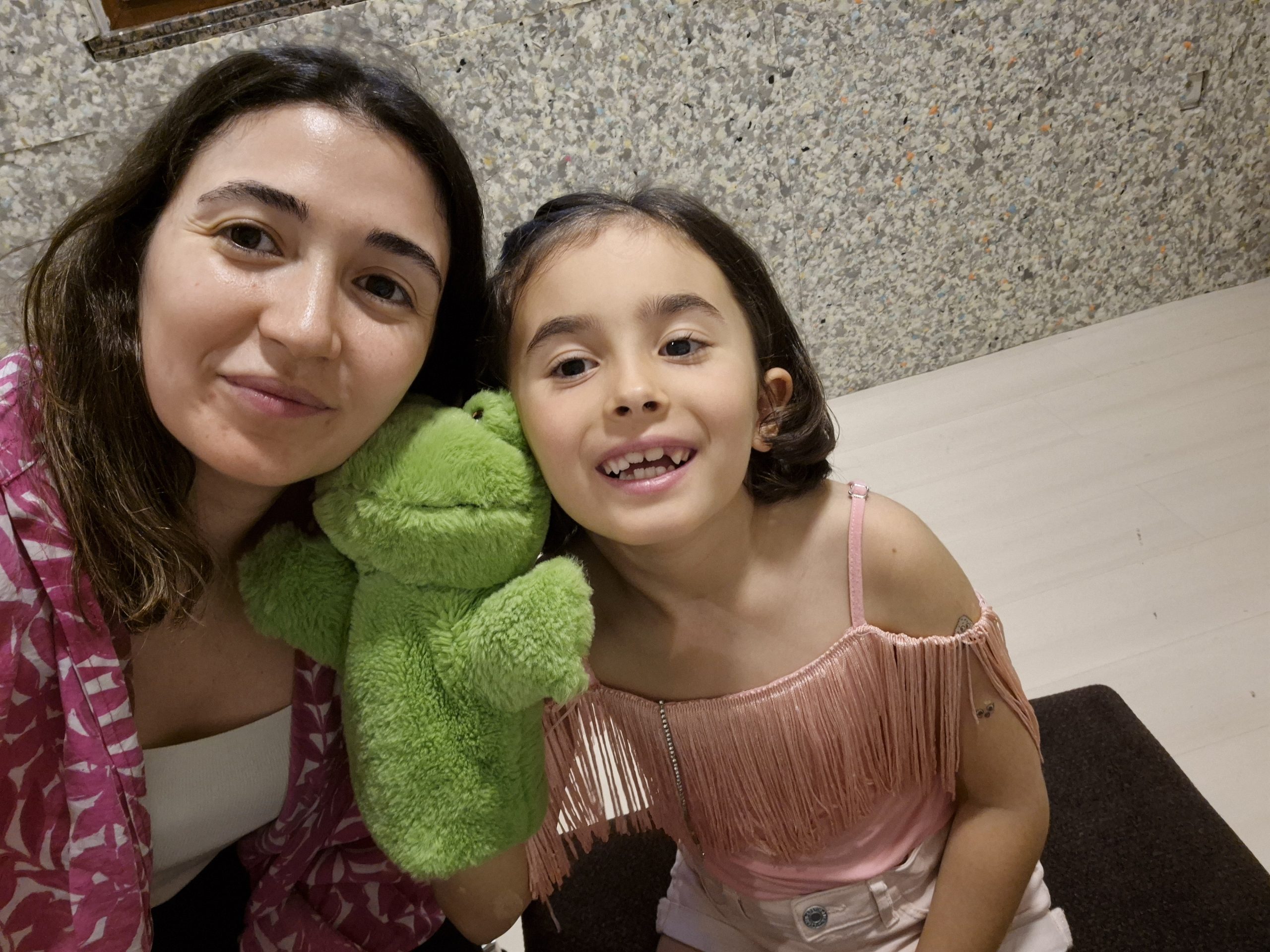 Ataşehir piyano kursu kapsamında parmak calismasi çalışması